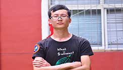 <b>落榜的他沒(méi)復(fù)讀，選擇四川新華成就自己</b>