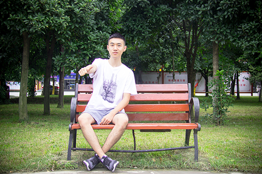 <b>喜歡做軟件開發(fā)，來校學云計算專業(yè)</b>