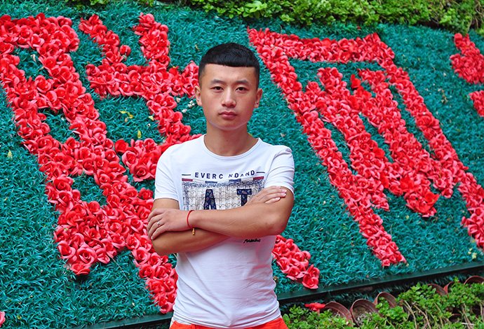 <b>成功源自堅(jiān)持夢(mèng)想</b>