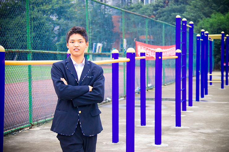 <b>學校環(huán)鏡不錯，實踐課程很多</b>