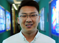 <b>某一天，你也會(huì)成為成功故事的主角</b>