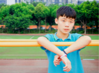 <b>花無重開日，人無再少年</b>