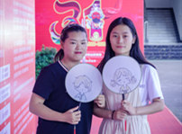 <b>在校學(xué)習(xí)不到一年，半年收入6W+,她們是如何做到的？</b>