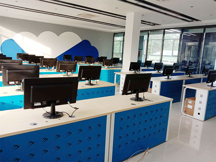 新華互聯(lián)網(wǎng)科技強(qiáng)勢入駐華北區(qū)，助推內(nèi)蒙古互聯(lián)網(wǎng)產(chǎn)業(yè)發(fā)展