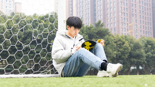 <b>打工太辛苦，重返校園拾起心中熱愛(ài)</b>