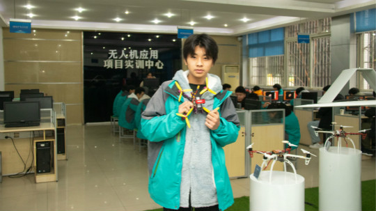 <b>逐夢(mèng)者自強(qiáng)不息 有志者奮斗無(wú)悔?</b>