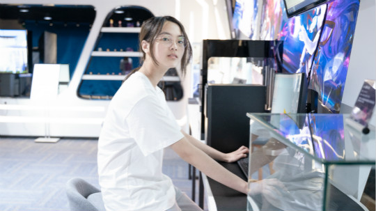 <b>樊思彤：希望畢業(yè)后可以找到自己心儀的工作！</b>