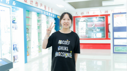 <b>羅玲：在新華我會(huì)成為越來越優(yōu)秀的自己</b>