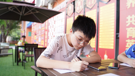 <b>新生學子|不負青春，不負自我</b>