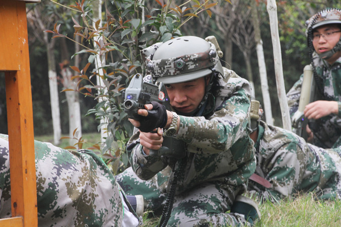 《太陽的后裔》，IT特種兵忍你很久啦！