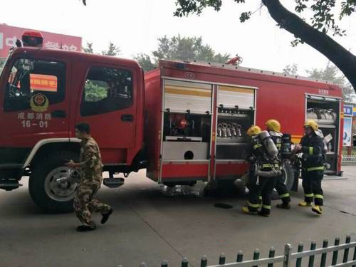 開展消防演練，增強(qiáng)消防安全意識