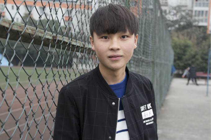 羨慕哥哥的高薪，追隨著哥哥的腳步學(xué)IT