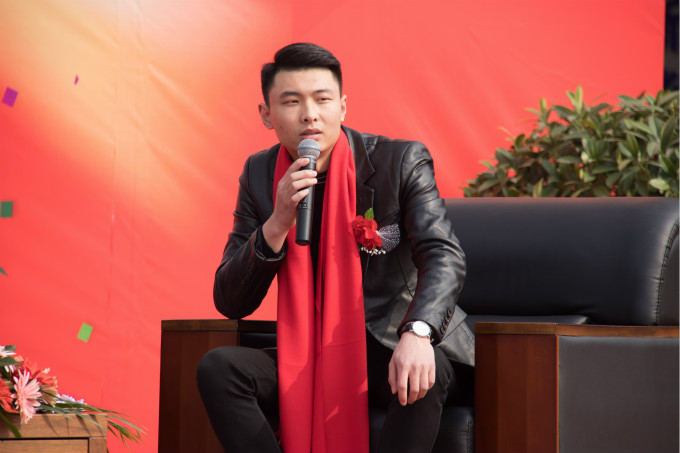 榮譽(yù)校友見面會(huì)，讓夢(mèng)想離得更近一點(diǎn)