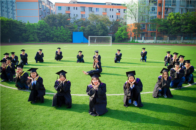 畢業(yè)了：感恩母校，放飛夢(mèng)想！