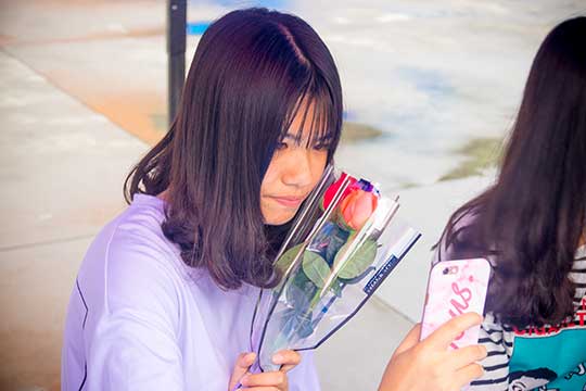 四川新華：在七夕節(jié)里，我們甜蜜蜜的開學(xué)啦