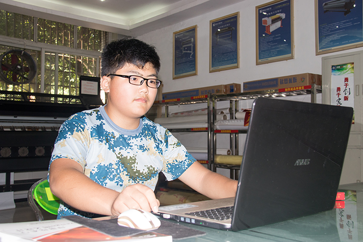 “來四川新華，我想更好的學(xué)習(xí)技能”