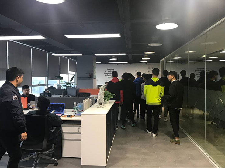 四川新華學(xué)子企業(yè)行：走進四通瑞坤有限公司