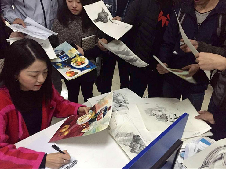 天氣涼，四川新華技能大賽火熱舉辦，學(xué)子露鋒芒