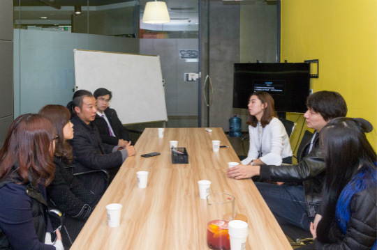  四川新華電腦學院走進企業(yè)恰談校企合作