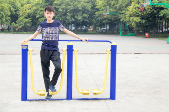 時(shí)光，請(qǐng)你走的慢一些