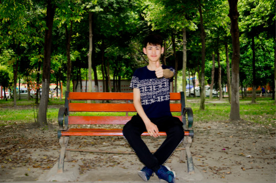 時(shí)光，請(qǐng)你走的慢一些