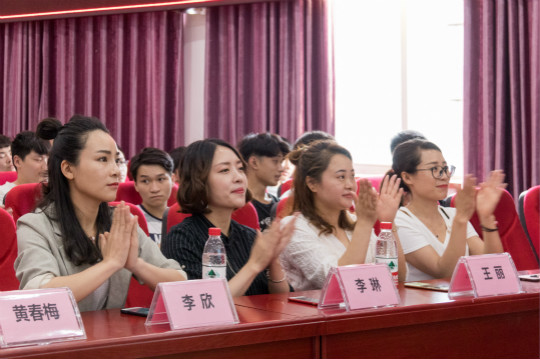 無實(shí)戰(zhàn)，不電商！“新華 · 瀾庭集杯”培訓(xùn)會(huì)強(qiáng)勢(shì)開啟