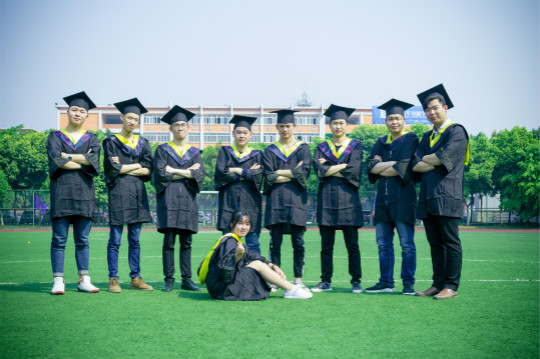 畢業(yè)季來(lái)臨，具有這六大素質(zhì)的人求職事半功倍！