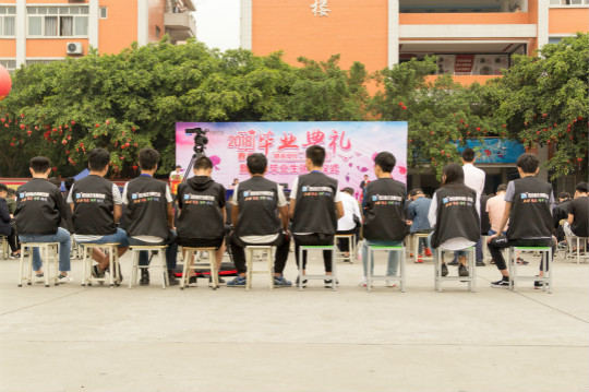 畢業(yè)季來(lái)臨，具有這六大素質(zhì)的人求職事半功倍！