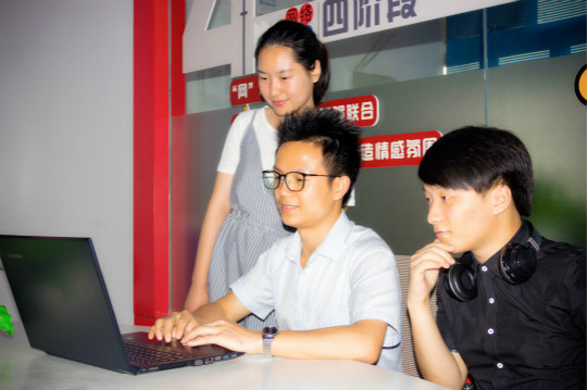 四川新華·瀾庭集杯電商技能大賽如火如荼開展進(jìn)行中