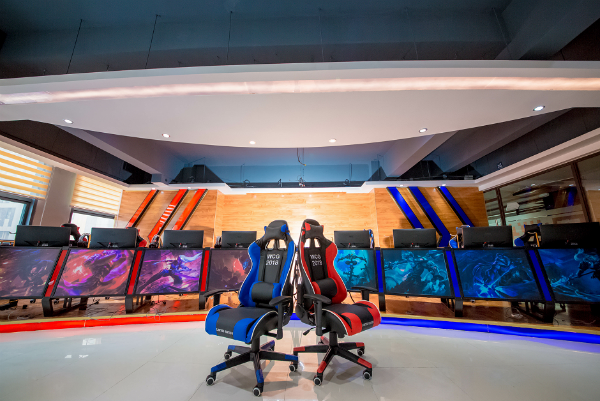 高考后如何選專業(yè)？2018最熱門專業(yè)出爐！