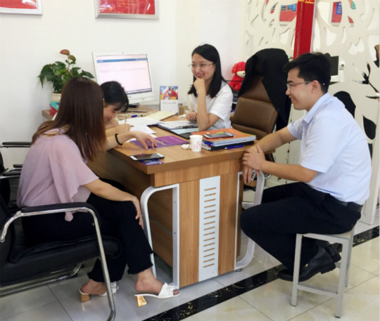 追夢的路上，姐妹攜手走進四川新華