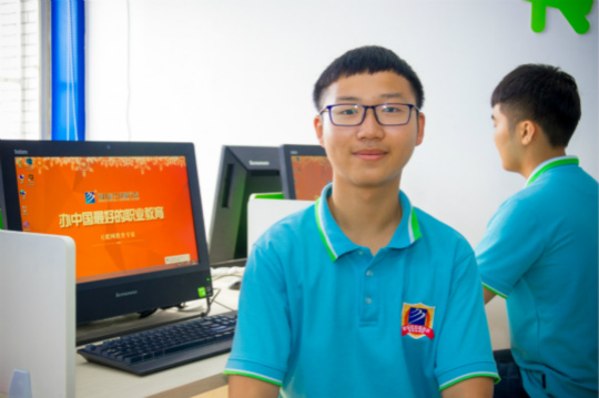 人生只有兩季：奮斗是旺季，懈怠是淡季