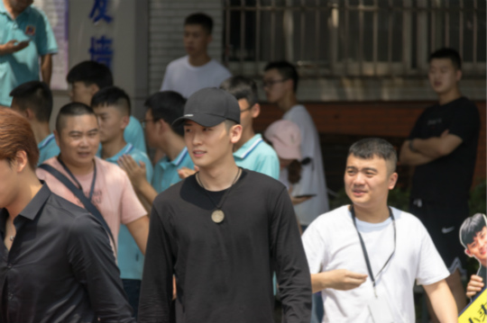 開學(xué)季，你在學(xué)校遇到明星了嗎？