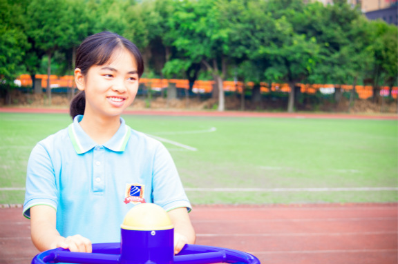 朝前看，看自己，也是風(fēng)景