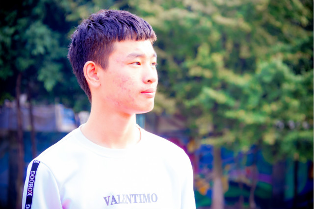 【新生故事】心中有夢(mèng)，腳下有路，唯有行動(dòng)方能抵達(dá)