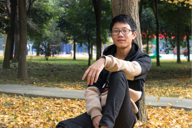 人無遠(yuǎn)慮，必有近憂，用最多的夢想去面對未來