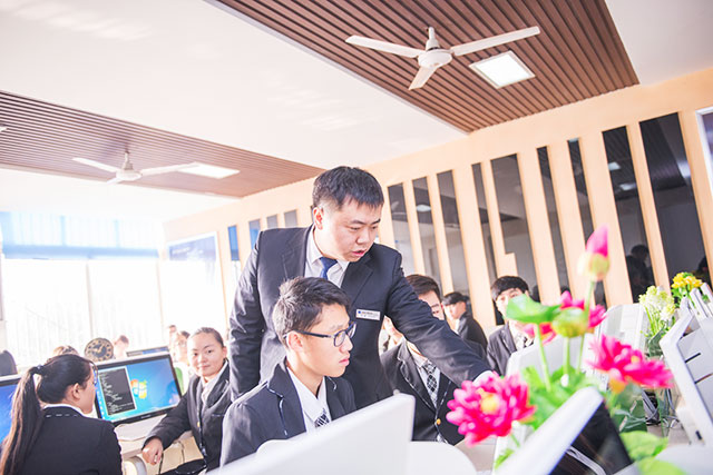 2019四川新華電腦學(xué)院十大專業(yè)全面亮相！預(yù)報(bào)名通道全面開啟啦！