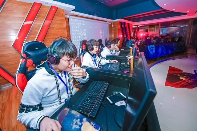 “新華互聯(lián)網(wǎng)杯”XCG英雄聯(lián)盟爭霸賽全國總決賽全面出擊！