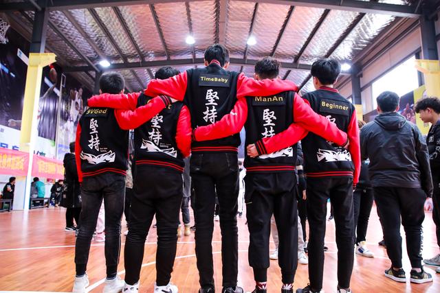 理實結(jié)合，新華學(xué)子展現(xiàn)專業(yè)電競風(fēng)采！