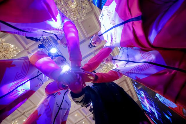 “新華互聯(lián)網(wǎng)杯”XCG英雄聯(lián)盟爭霸賽全國總決賽見證榮耀誕生！