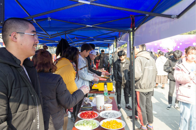 年終盤點(diǎn)（下）：2018年四川新華這些精彩的刷屏活動你知道幾個(gè)？