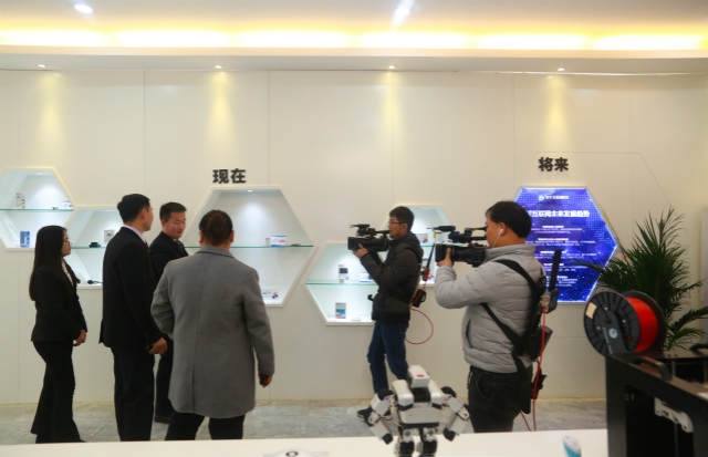 畢業(yè)即就業(yè)！AI時(shí)代的互聯(lián)網(wǎng)職業(yè)教育