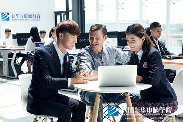 央視關(guān)注新華模式，新華互聯(lián)網(wǎng)科技連續(xù)登陸央視