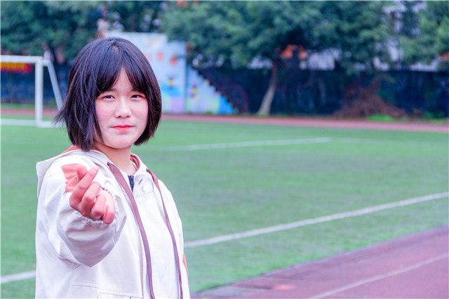 #三月女人天，陽光少女節(jié)#為你歡喜的她投上一票