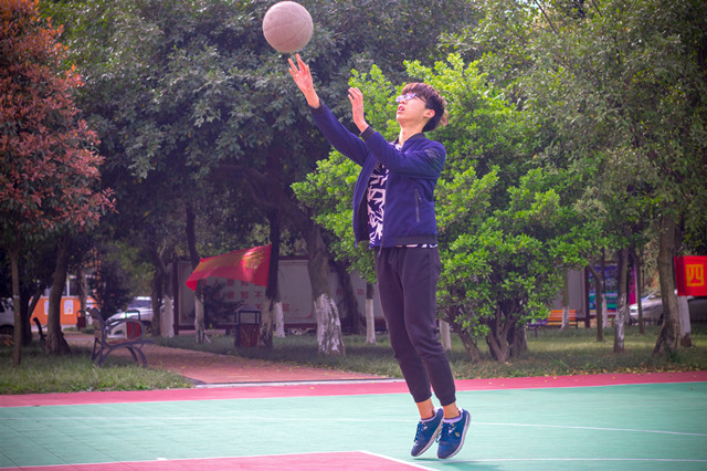 打工太辛苦，選擇新華學技能，命運能否改變？