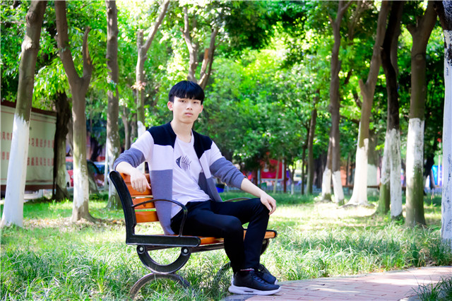 誰說熱愛游戲動漫不能青春熱血？