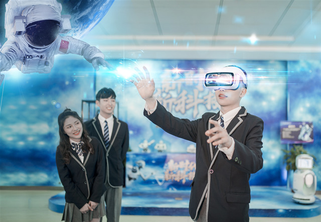 搭上5G順風(fēng)車？三大利好助推VR行業(yè)新熱潮 