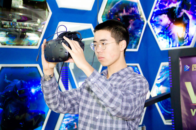 走出陰霾，相信不遠處就有勝利的曙光