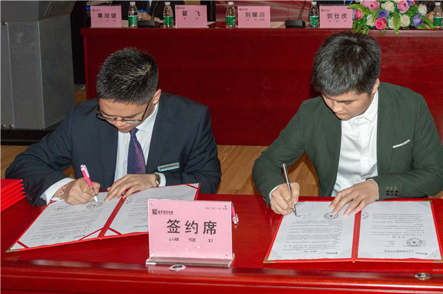 熱烈祝賀我院中標(biāo)“成都市就業(yè)服務(wù)管理局就業(yè)服務(wù)定點(diǎn)培訓(xùn)機(jī)構(gòu)”