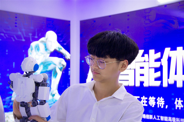 選擇不對，努力白費！擇校選專業(yè)就選大品牌！